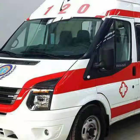 儋州非急救护送病人转院租赁救护车的优缺点对比